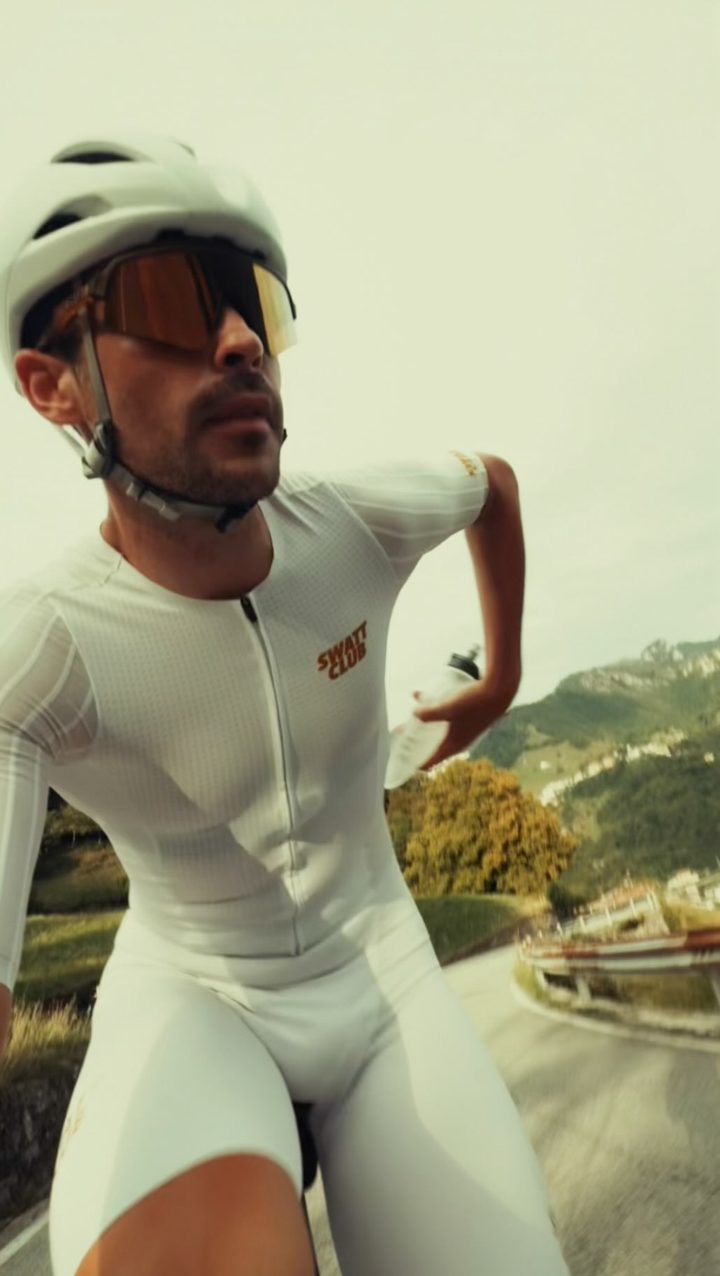 Maurten ad. Angle: Juiced up: one flask, same carbs, all in one container for gran fondos