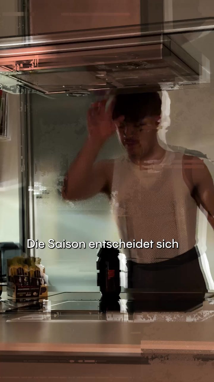 PowerBar ad. Angle: Make next year your strongest season