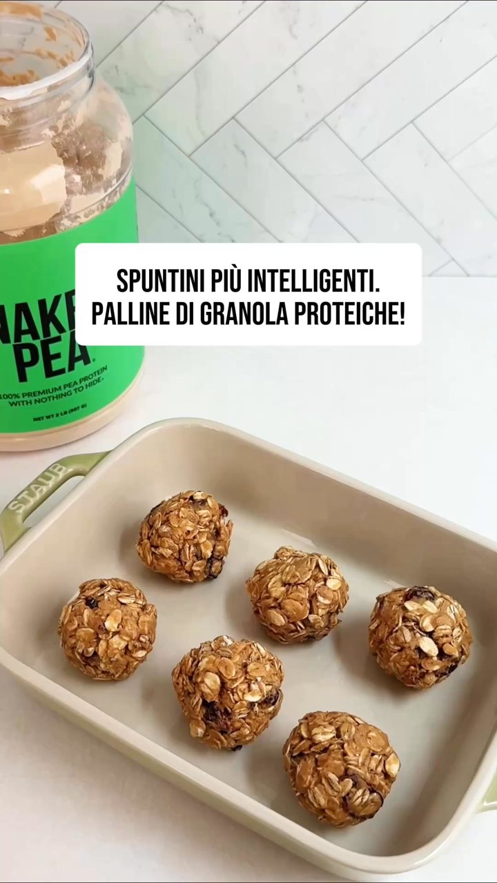 Naked Nutrition ad. Angle: Looking for a clean plant protein?