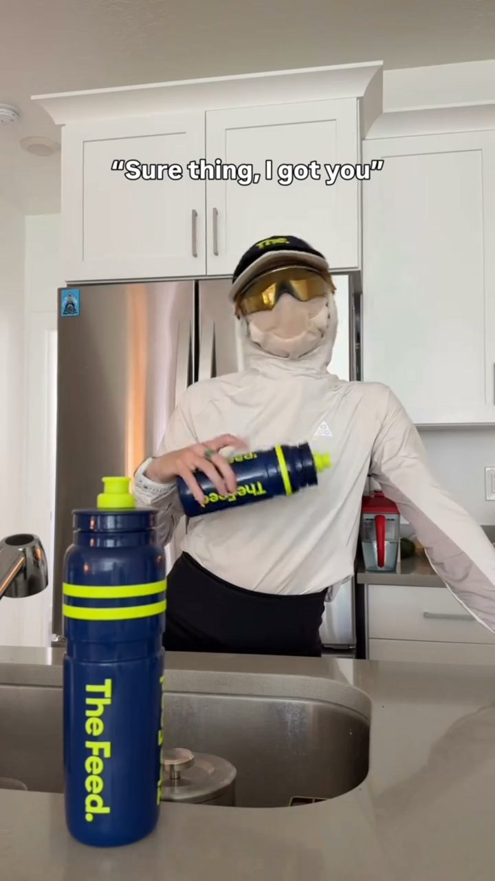 The Feed ad. Angle: Runner memes: if you want a snack it'll be gels