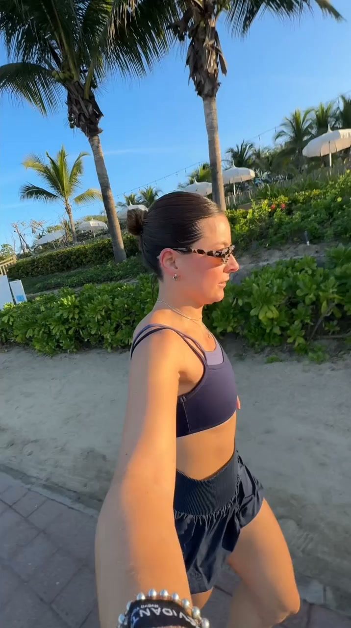 Dymatize ad. Angle: Running a marathon is not just adding kilometres