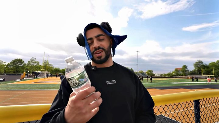 Kaged ad. Angle: Real doses, no proprietary blends: the athletes tested it for months