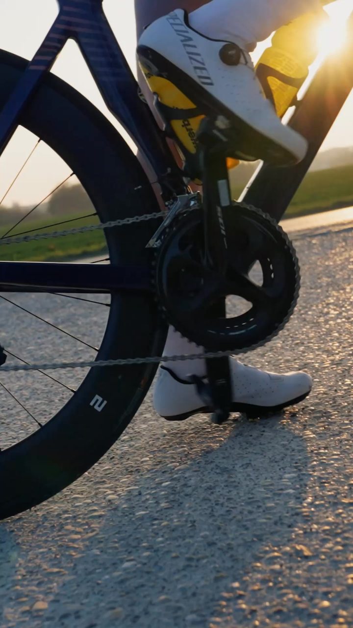 PowerBar ad. Angle: Fuel the moment that makes the difference