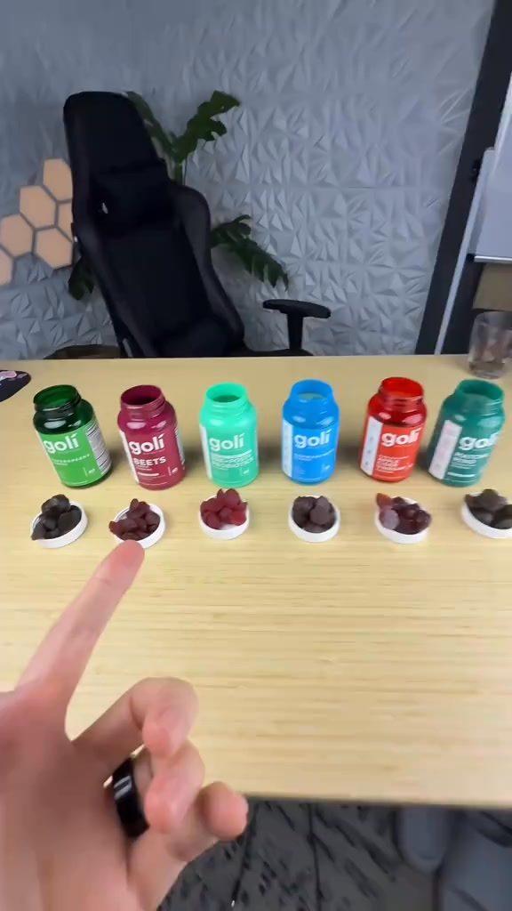 Goli ad. Angle: The best-selling sugar-free bundle, on sale